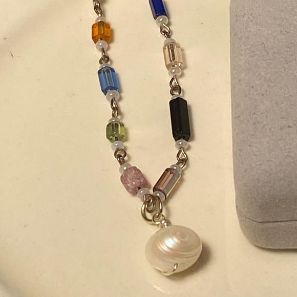 ๐ Vintage Watercolour glass crystals, silver plated wire, FWCP charm bracelet - Picture 3 of 4